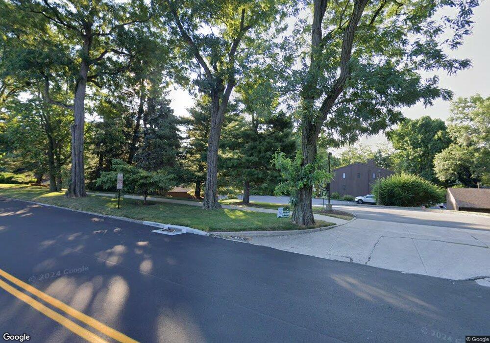 157 Knapps Hwy, Fairfield, CT 06825 - photo 1