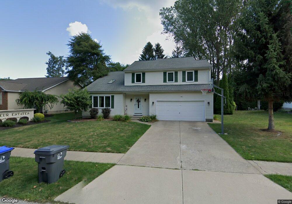 701 Harmony Dr, Erie, PA 16505 - photo 1