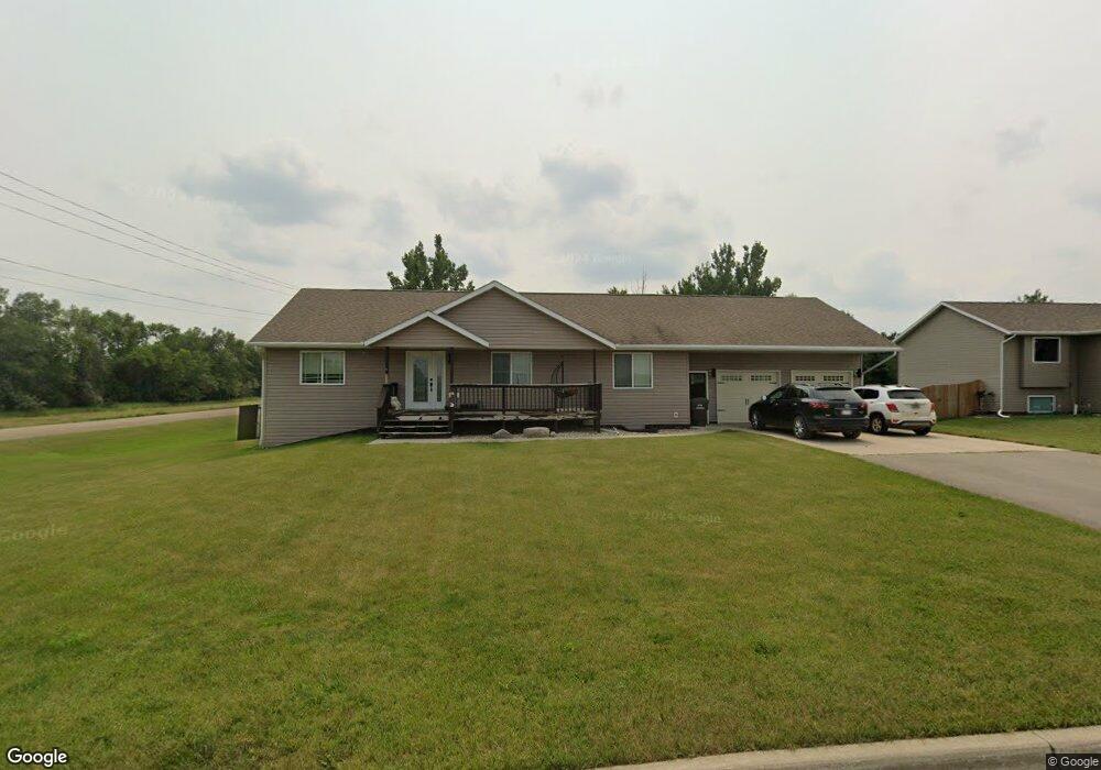 2622 5th St NE, Jamestown, ND 58401 - photo 1