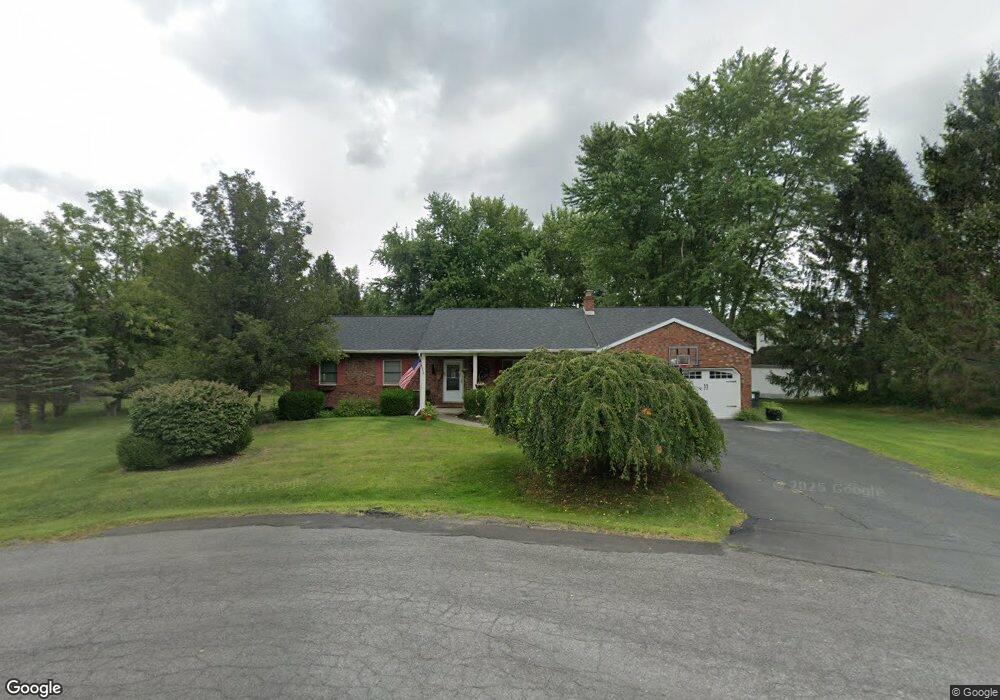 4 McDonald Ln, Rensselaer, NY 12144 - photo 1