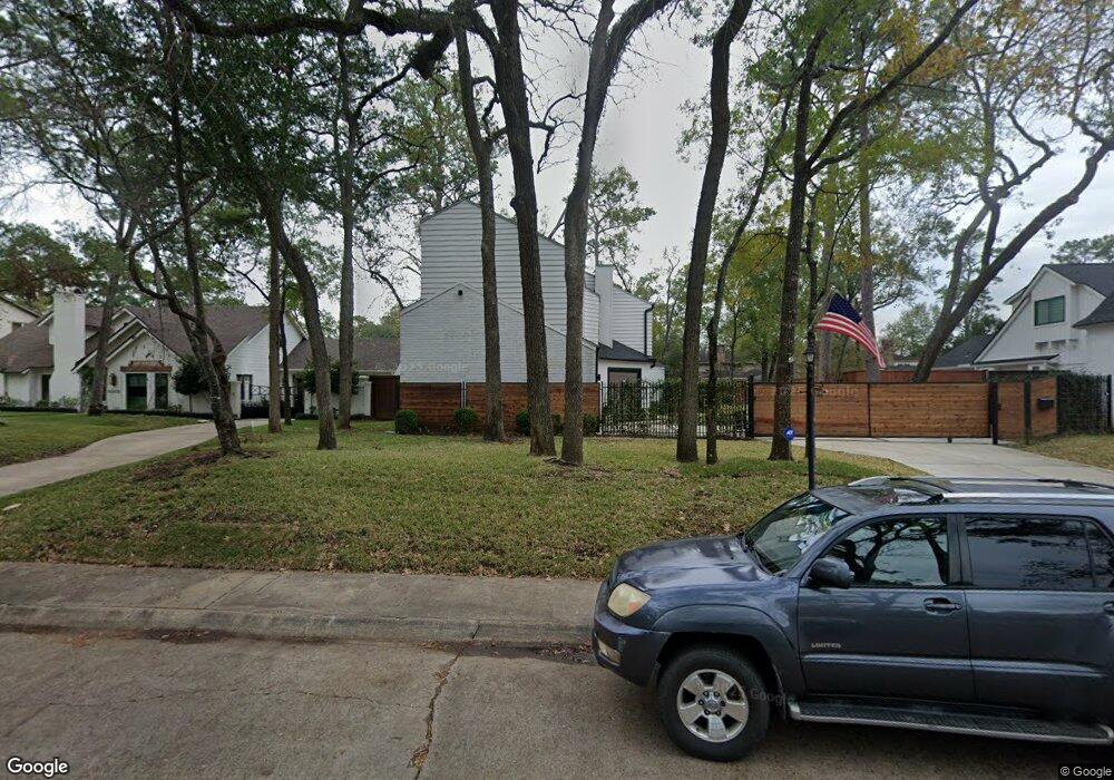 10119 Sugar Hill Dr, Houston, TX 77042 - photo 1