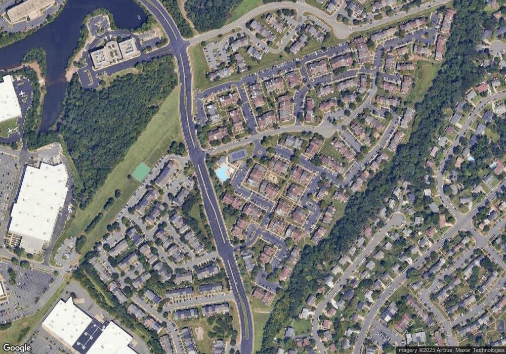 7507 Belle Grae Dr unit 11-4, Manassas, VA 20109 - photo 1