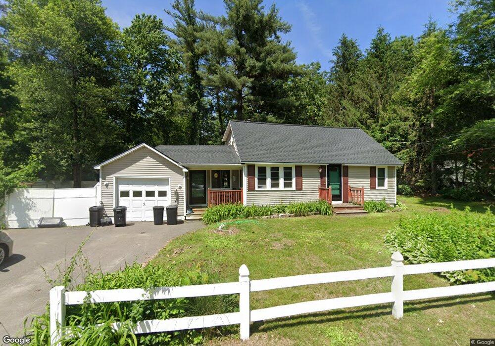 20 W Chamberlain Rd, MerriMacK, NH 03054 - photo 1