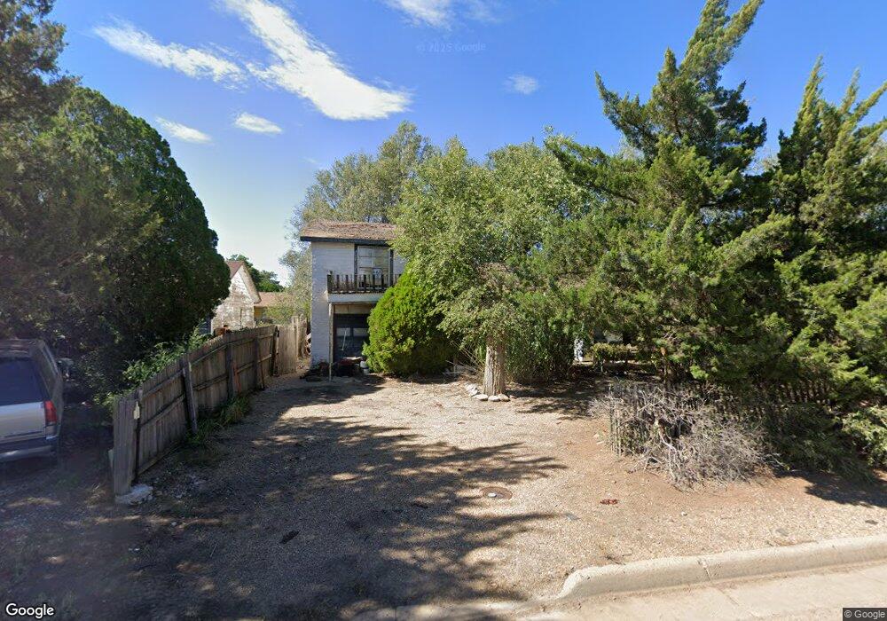 615 Spruce Ave, Dumas, TX 79029 - photo 1