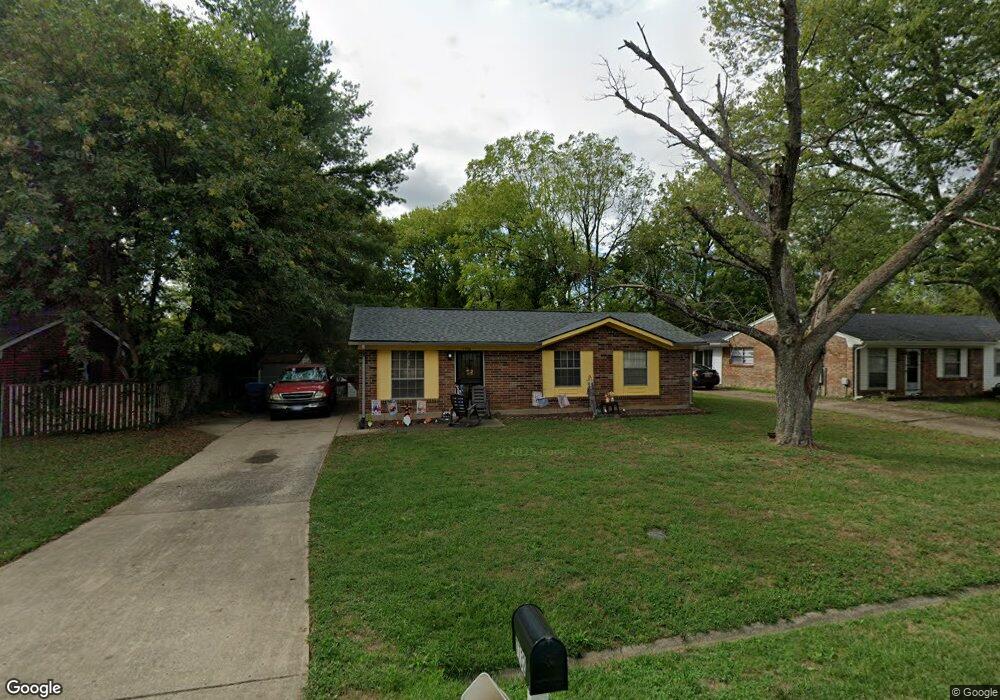7732 Rochelle Rd, Louisville, KY 40228 - photo 1