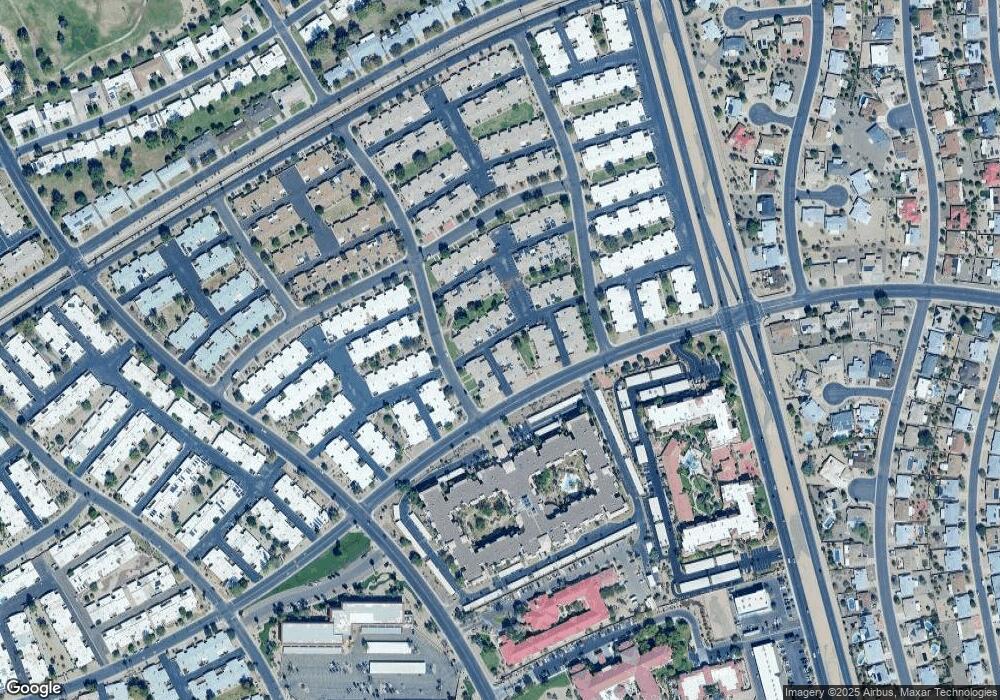 9944 W Palmeras Dr unit 41, Sun City, AZ 85373 - photo 1