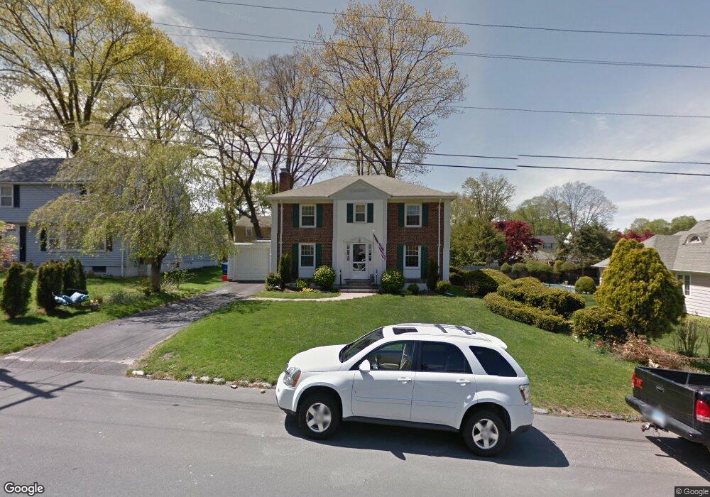 59 Stephana Ln, Waterbury, CT 06710 - photo 1