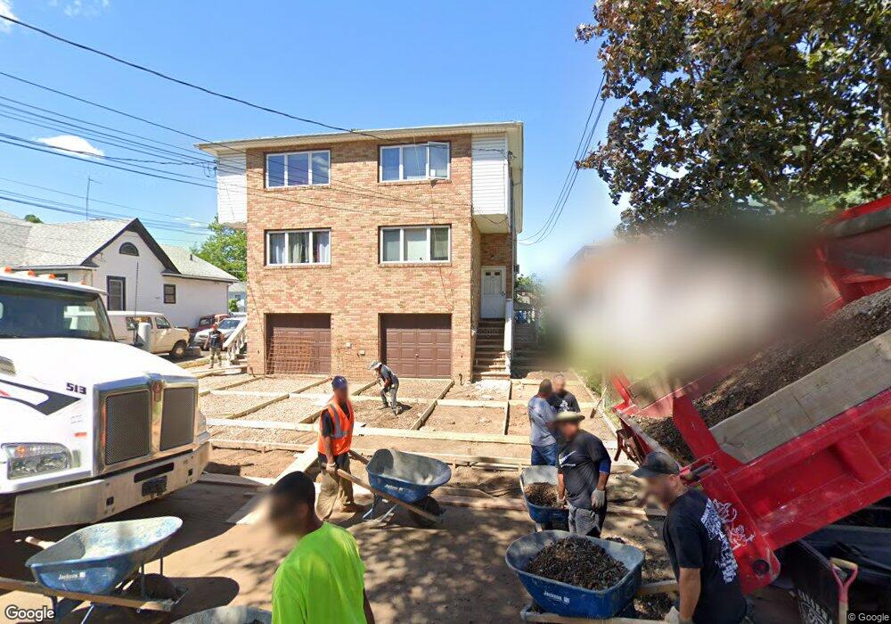 193 Alter Ave, Staten Island, NY 10304 - photo 1