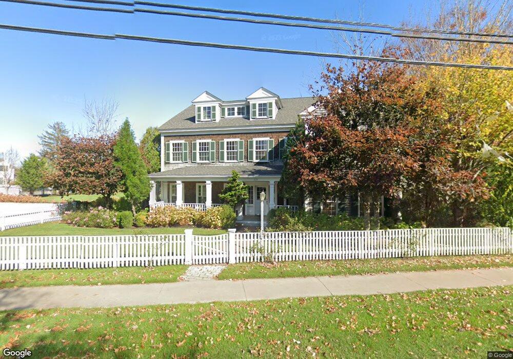215 Upper Main St, Edgartown, MA 02539 - photo 1