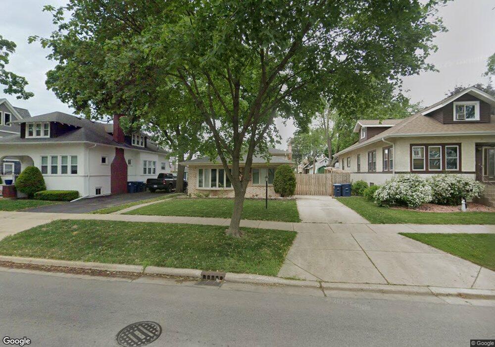 1384 E Algonquin Rd, Des Plaines, IL 60016 - photo 1