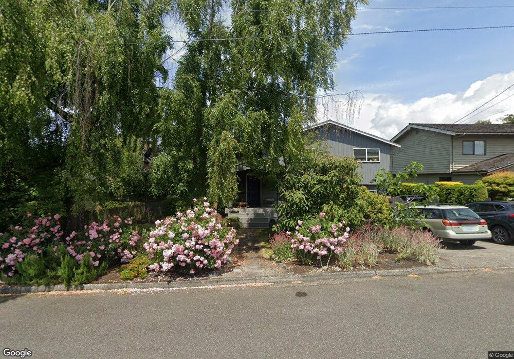 641 Pine St, Edmonds, WA 98020 - photo 1