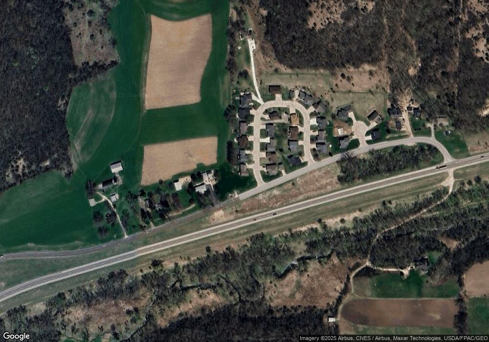 106 Bluffview Dr, Winona, MN 55987 - photo 1