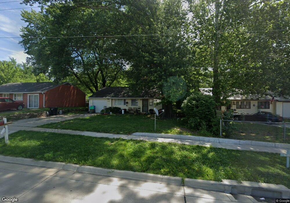 3320 SE Adams St, Topeka, KS 66605 - photo 1