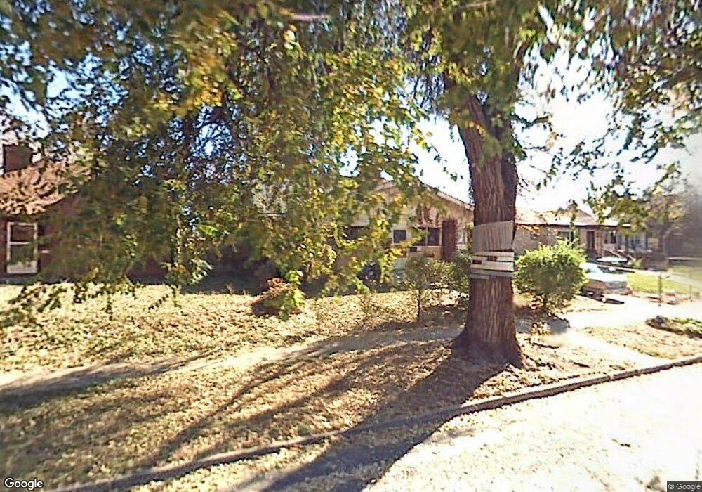 2860 Clermont St, Denver, CO 80207 - photo 1