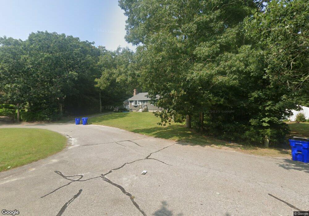 10 Shamrock Ln, Buzzards Bay, MA 02532 - photo 1