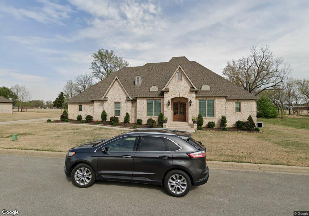 901 Bellwood Dr, Paragould, AR 72450 - photo 1