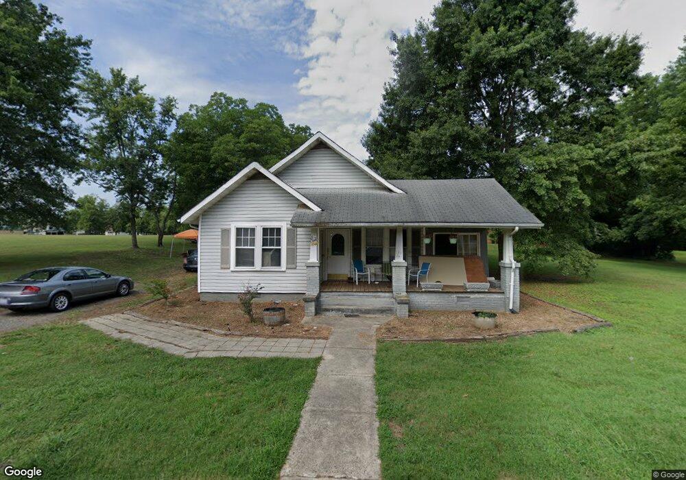 519 Mccoy St, Reidsville, NC 27320 - photo 1