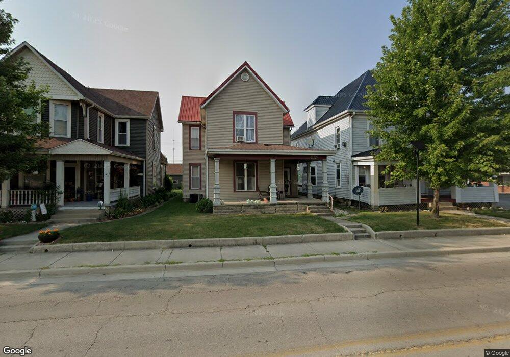 121 W Wabash St, Bluffton, IN 46714 - photo 1