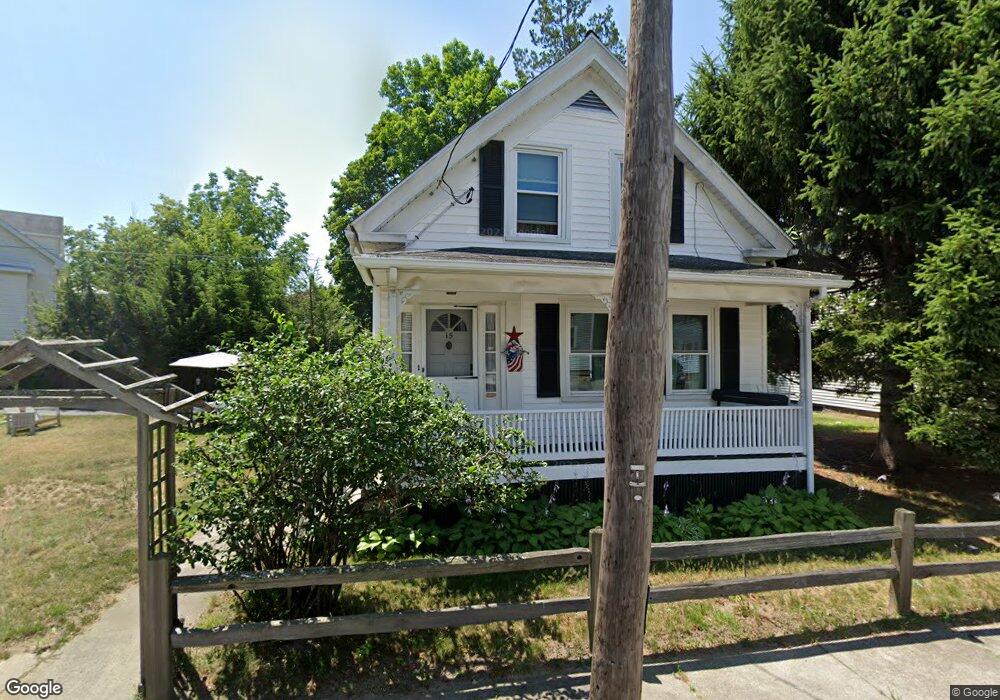 15 Hollis St, Milford, MA 01757 - photo 1