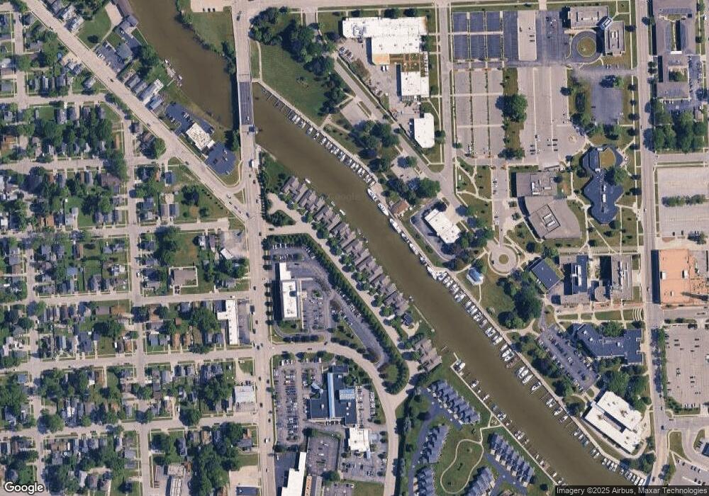 941 Dockside Dr, Port Huron, MI 48060 - photo 1