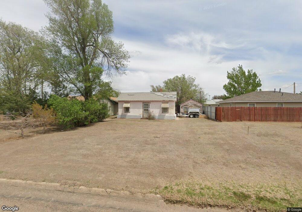312 S Harrison St, Hugoton, KS 67951 - photo 1
