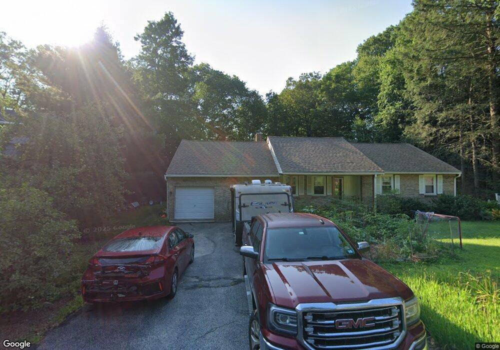 33 Meredith Dr, Nashua, NH 03063 - photo 1