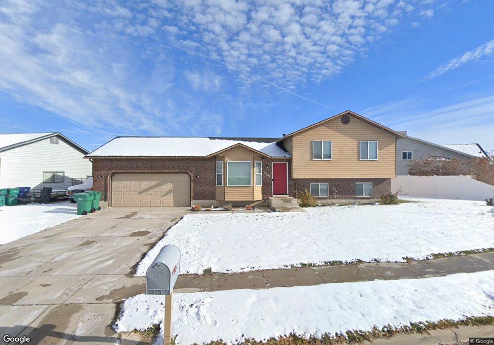 5042 S 3900 W, Roy, UT 84067 - photo 1