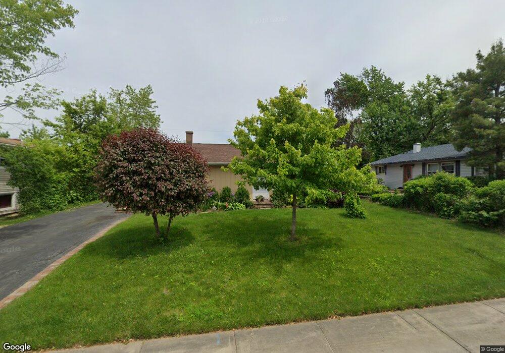 1217 Sacramento Dr, Carpentersville, IL 60110 - photo 1