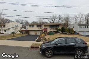 82 Harmon Rd, Edison, NJ 08837