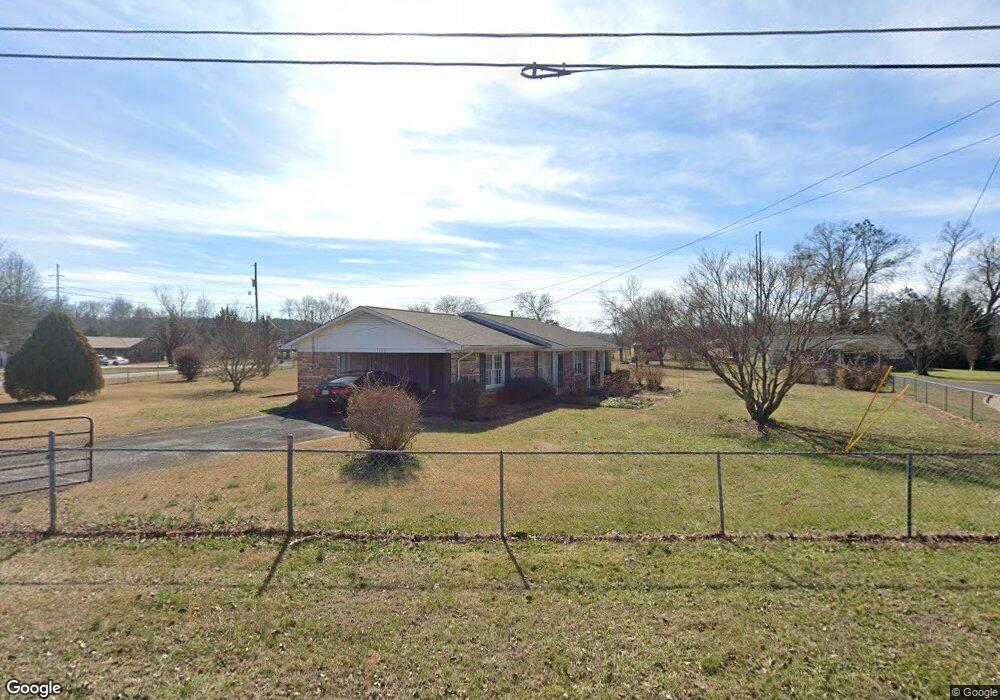 105 Iris Way SW, Calhoun, GA 30701 - photo 1