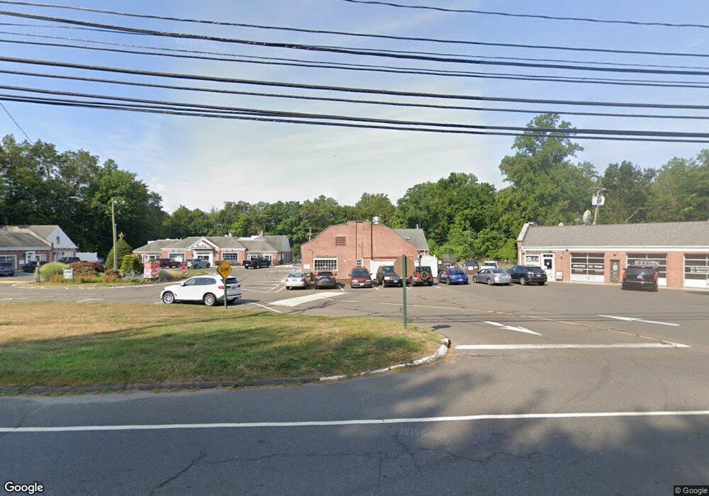 190 Weston Rd, Weston, CT 06883 - photo 1