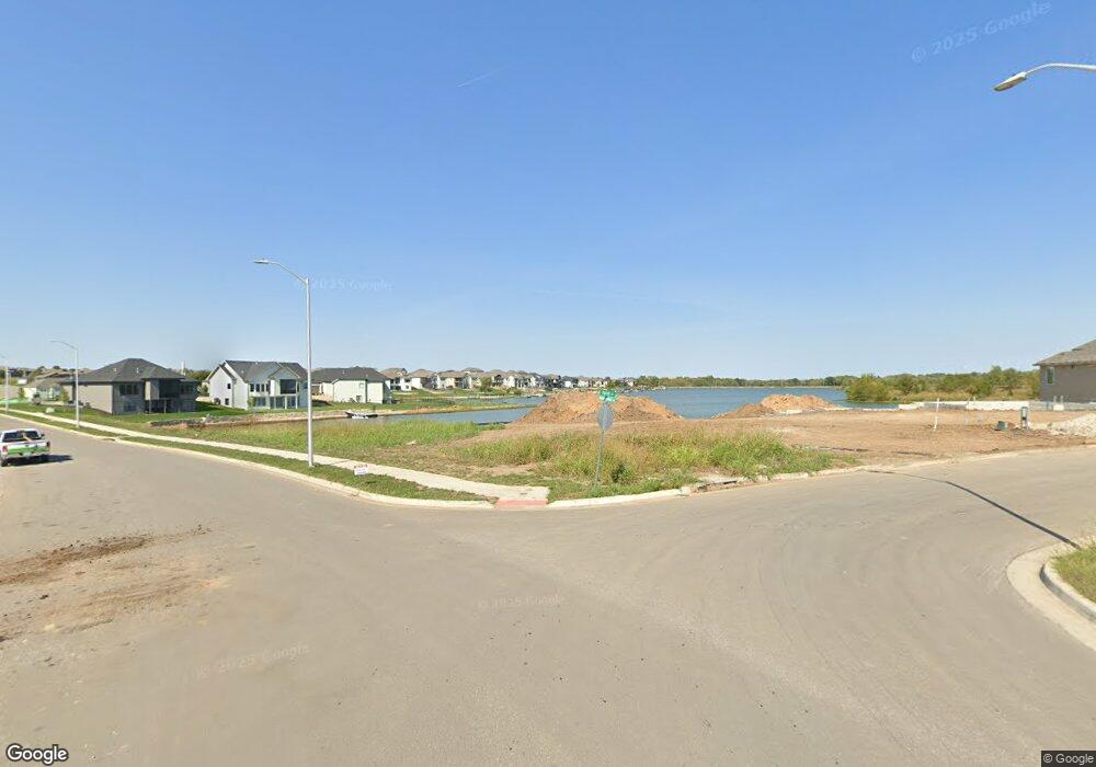 1400 Upton Ct unit 38321753, Raymore, MO 64083 - photo 1