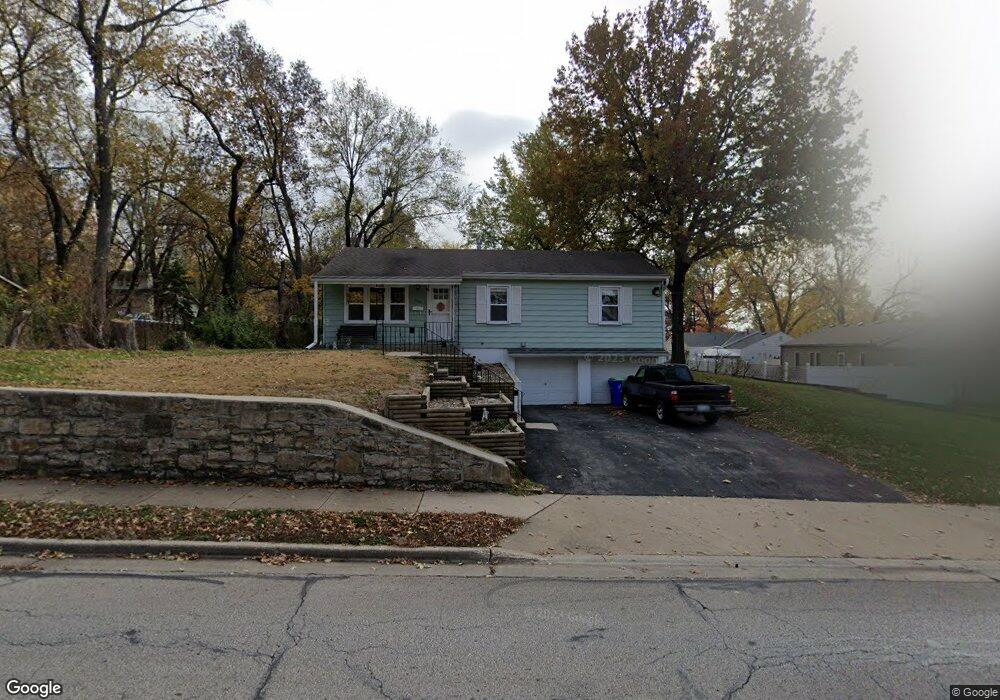 11311 W 55th St, Shawnee, KS 66203 - photo 1