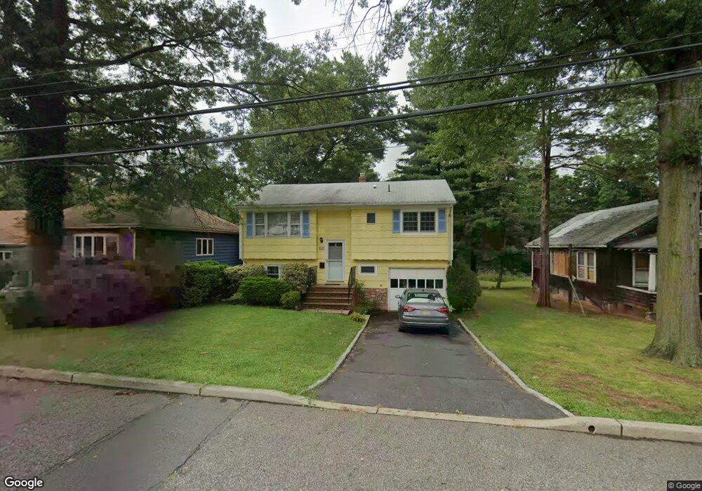 66 E Cliff Rd, Colonia, NJ 07067 - photo 1