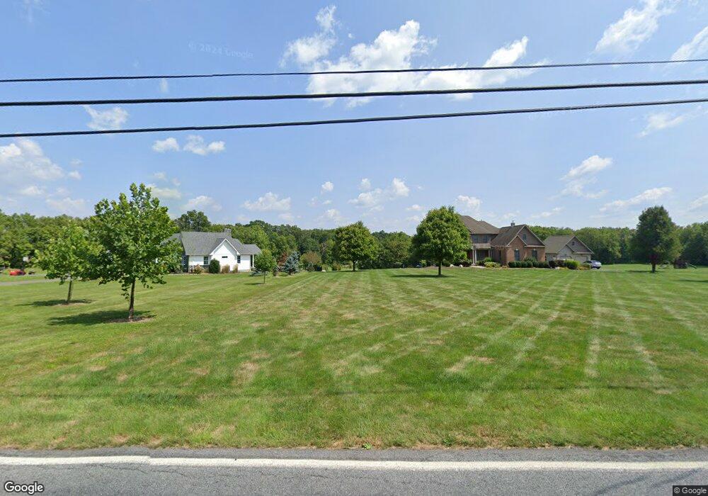 4875 Richmond Rd, Easton, PA 18040 - photo 1