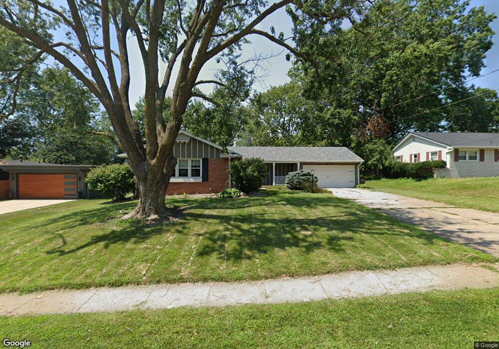 916 29th St, West Des Moines, IA 50265 - photo 1