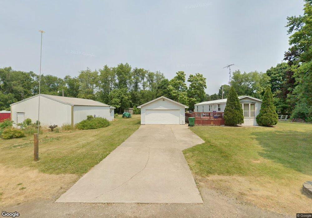 27440 Stockdale Rd, Sturgis, MI 49091 - photo 1