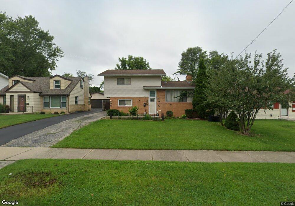 2120 Linden Ave, Waukegan, IL 60087 - photo 1