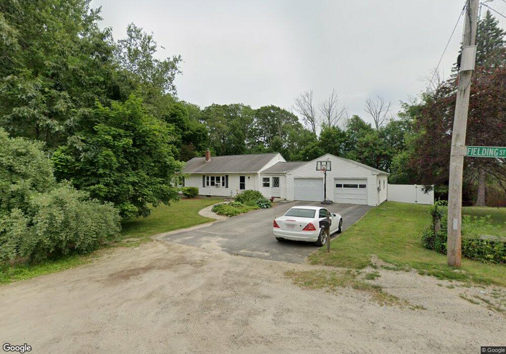 11 Fielding St, Worcester, MA 01603 - photo 1