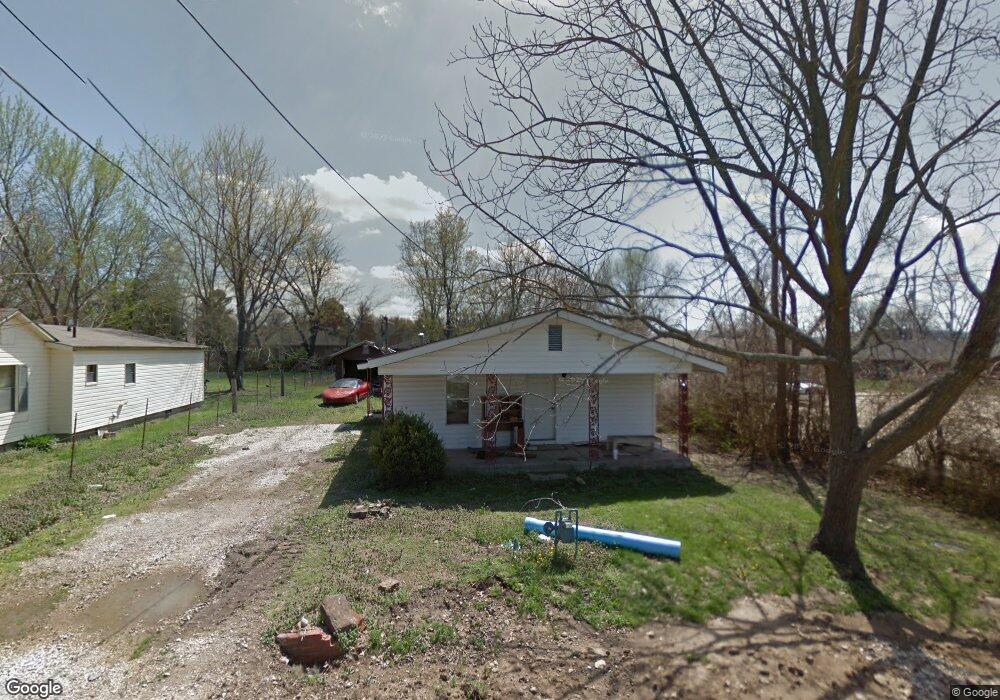 109 E Thurman St, Prairie Grove, AR 72753 - photo 1