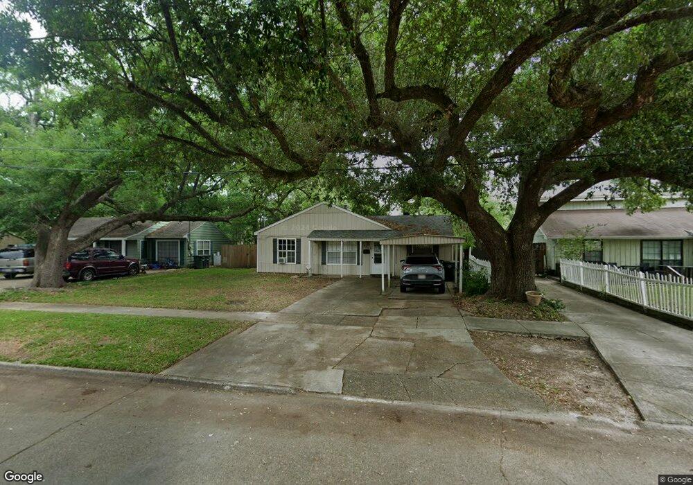 951 Dolby St, Lake Charles, LA 70605 - photo 1