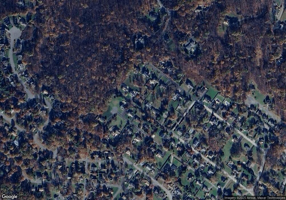 301 Mountain Ave, Monroe, NY 10950 - photo 1