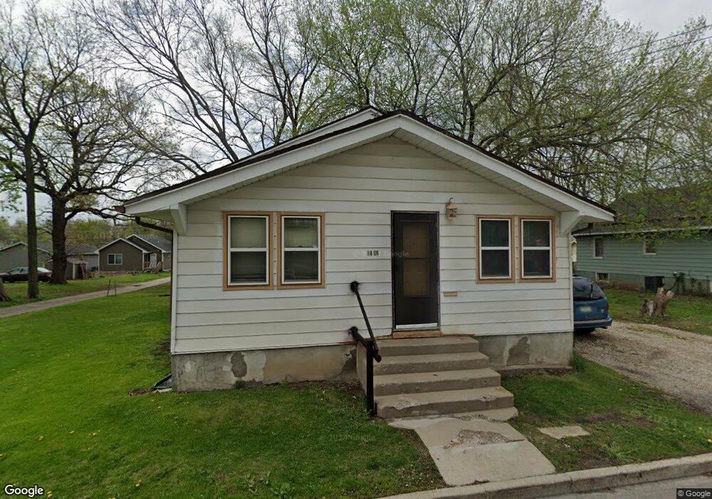 1900 Allison Ave, Des Moines, IA 50314 - photo 1