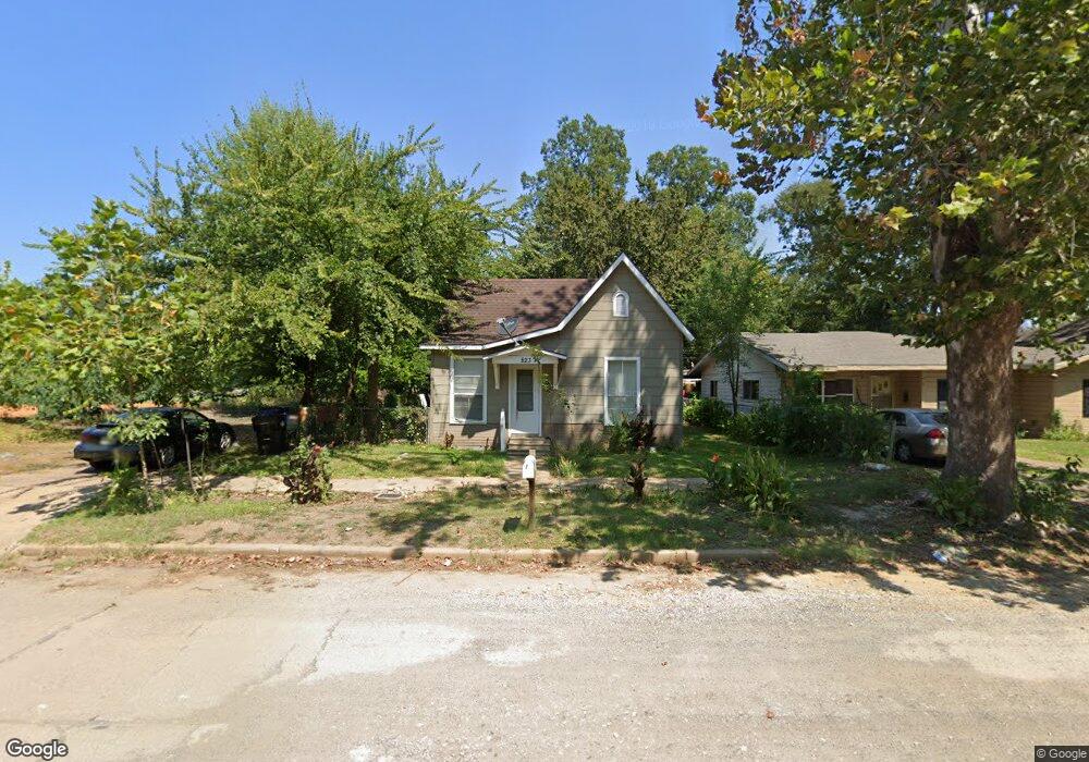 823 W Morgan St, Denison, TX 75020 - photo 1