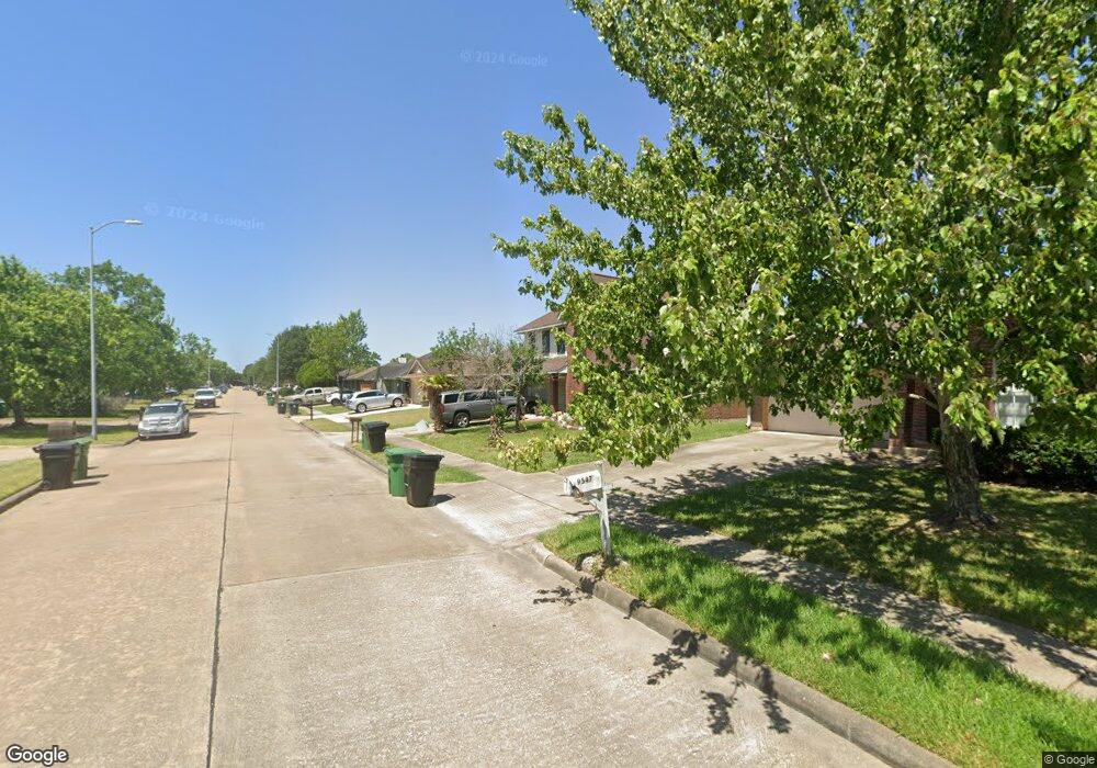 9539 Tree Bridge St, Houston, TX 77075 - photo 1