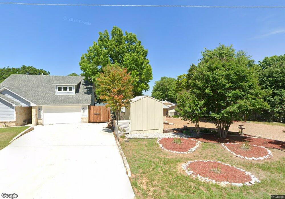 11744 East Ct, Azle, TX 76020 - photo 1