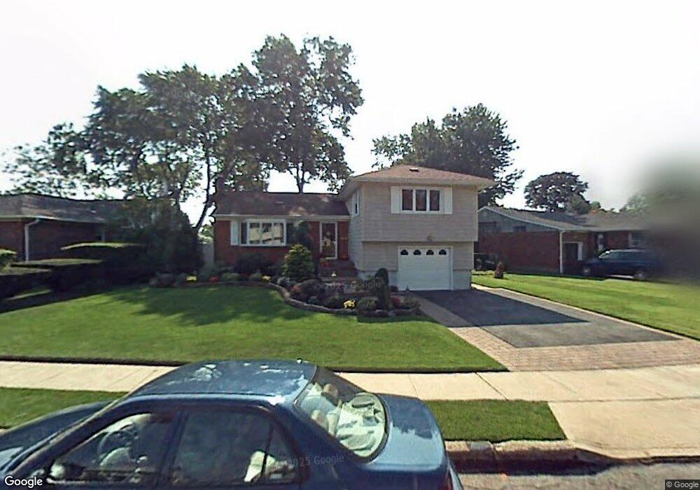 3882 Lawrence Rd, Seaford, NY 11783 - photo 1