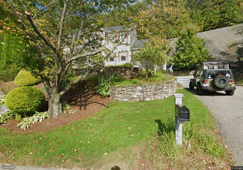 56 Laurel Dr, Hudson, MA 01749 - photo 1