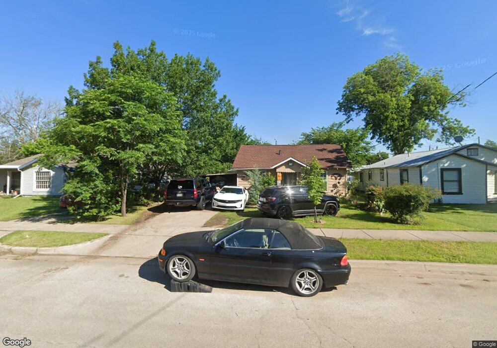 904 Poindexter Ave, Cleburne, TX 76033 - photo 1