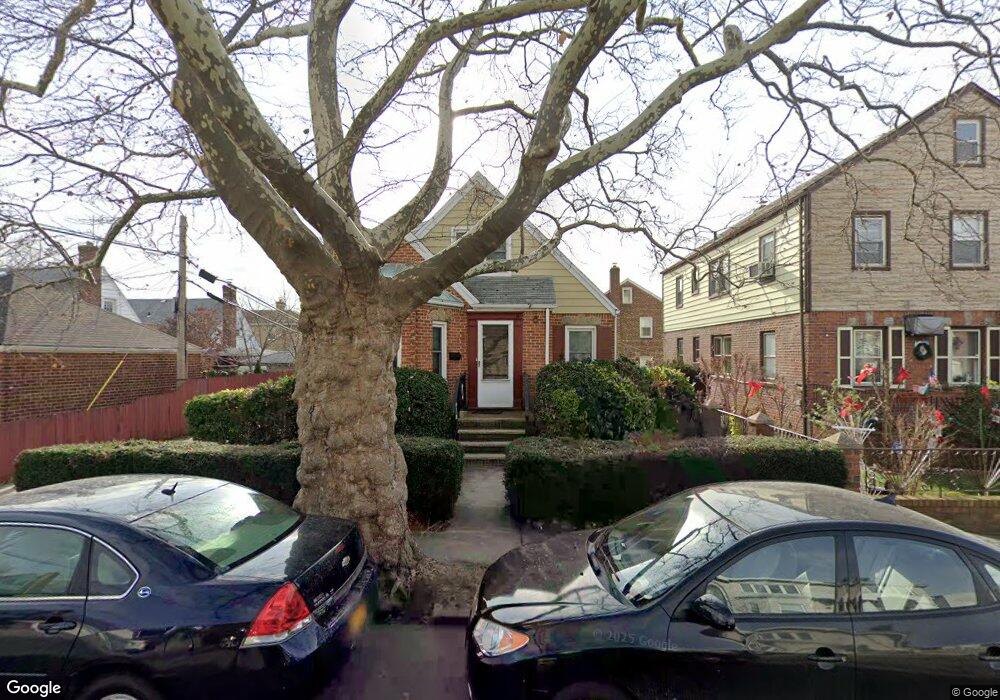 18950 46th Rd, Flushing, NY 11358 - photo 1